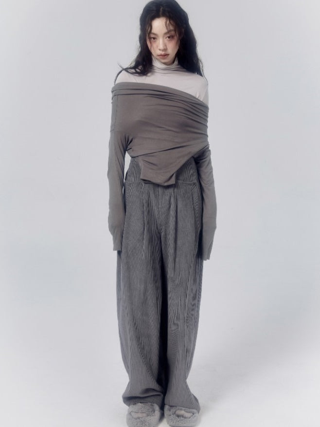 Cord-Hose mit hohen taillierten Weitbeinen