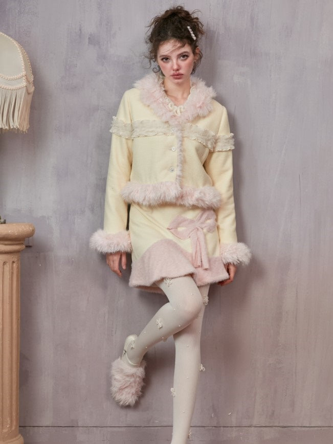 Veste et jupe rembourrées en fourrure