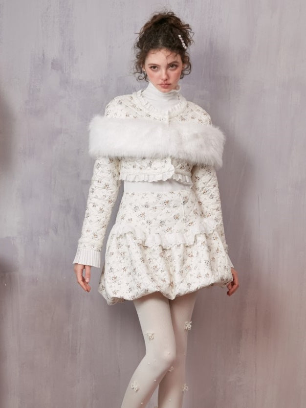 Veste courte et jupe courte en coton floral sans col