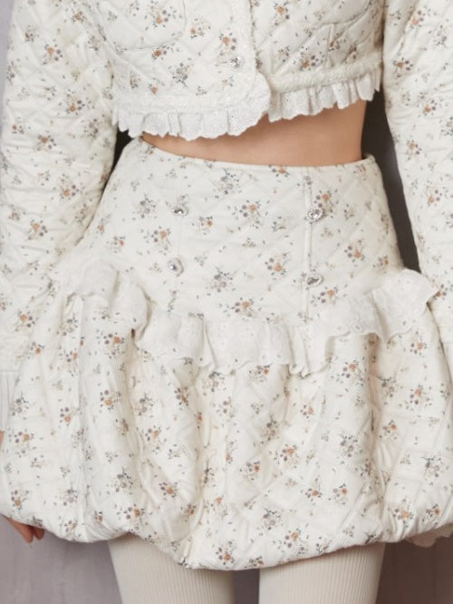 Veste courte et jupe courte en coton floral sans col