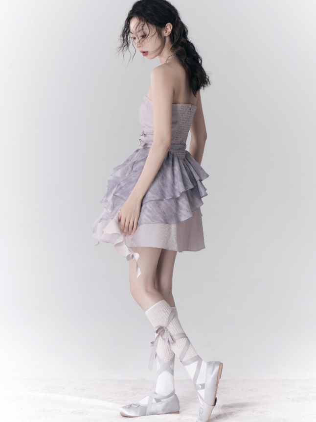 Robe de haut de ruban de volant et gilet de soutien-gorge