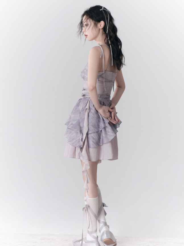 Robe de haut de ruban de volant et gilet de soutien-gorge