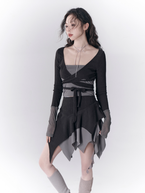 COLOR-MATCHED STRAPPY KNITTED SHORT TOP & ASYMMETRY SKIRT