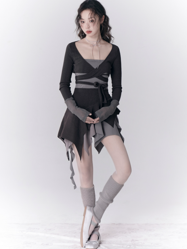 COLOR-MATCHED STRAPPY KNITTED SHORT TOP & ASYMMETRY SKIRT