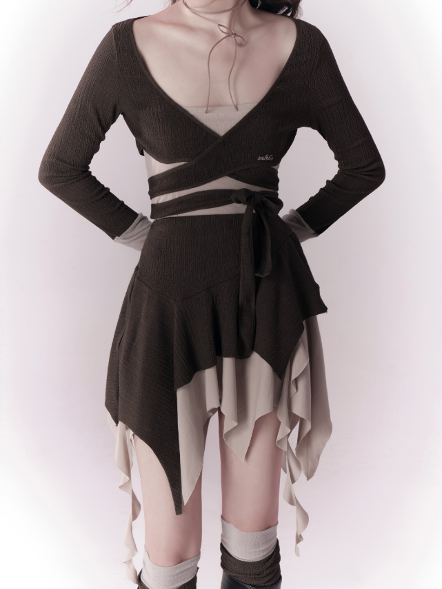 COLOR-MATCHED STRAPPY KNITTED SHORT TOP & ASYMMETRY SKIRT