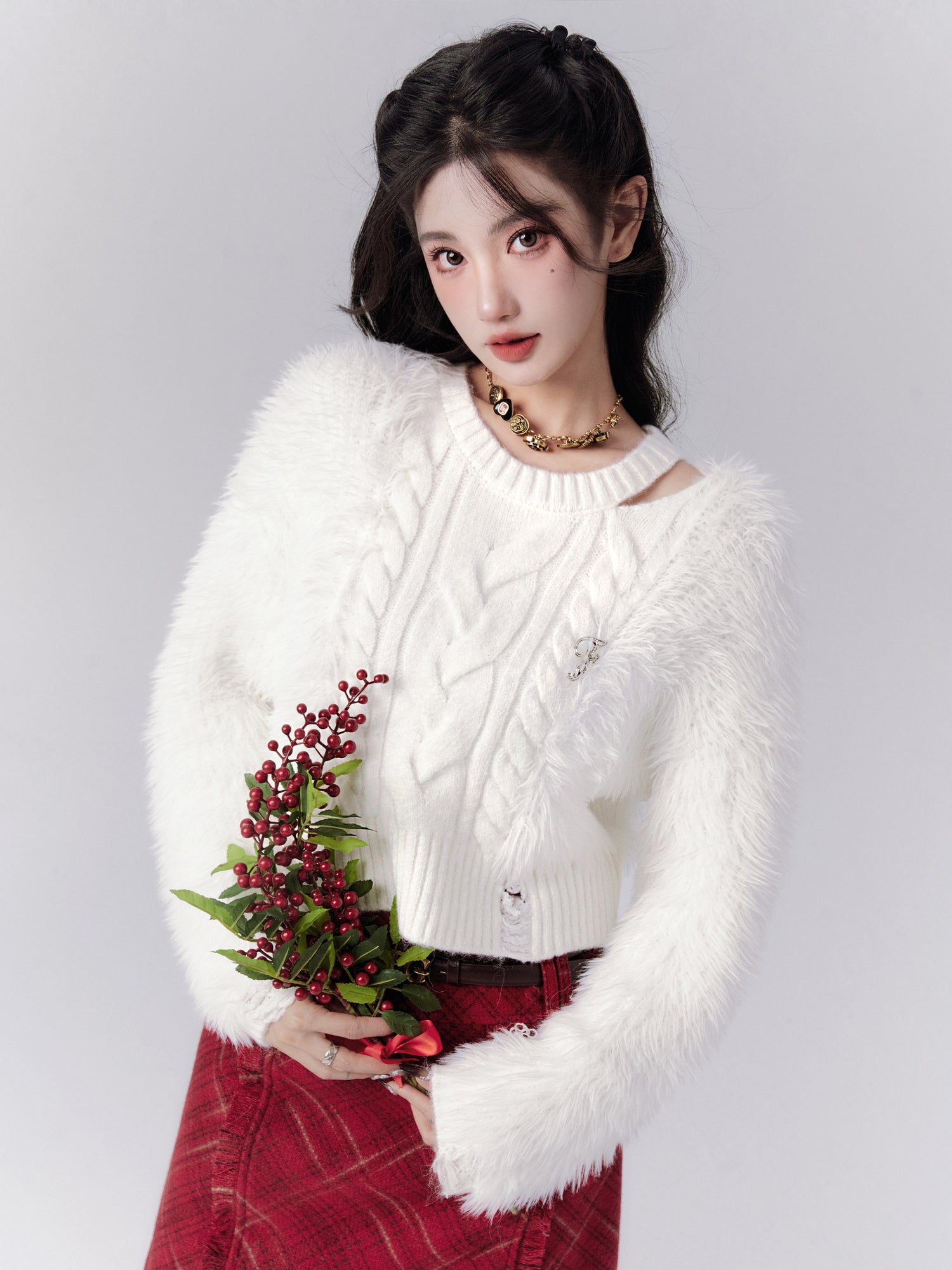 Open-Shoulder Fluffily Classy Short Mohair-Knit Cable-Knit