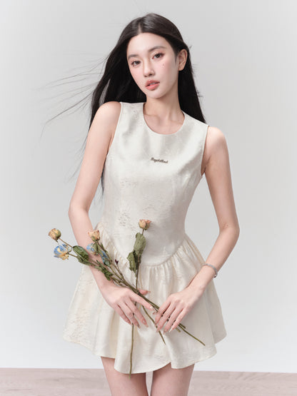 Embroidery Flower No-Sleeve Round-Neck Flare Short One-Piece