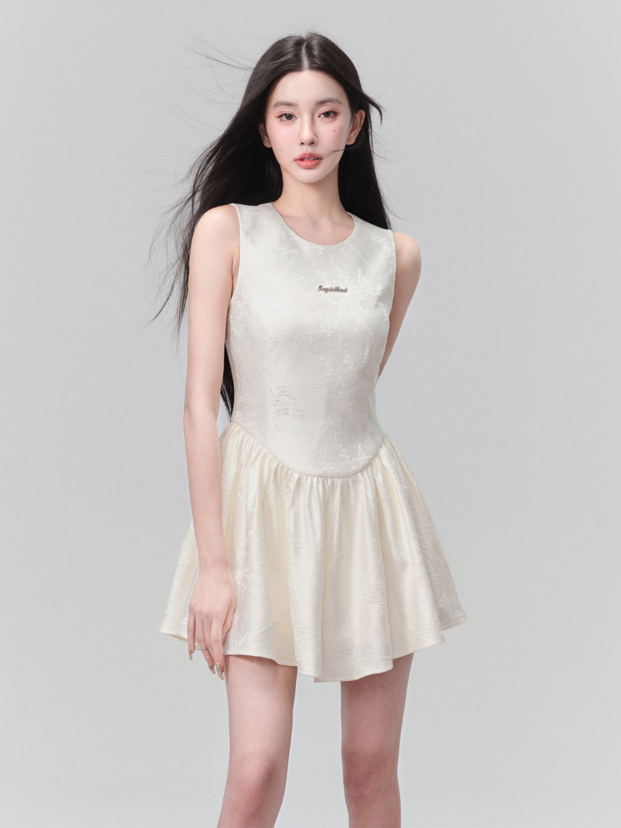 Embroidery Flower No-Sleeve Round-Neck Flare Short One-Piece