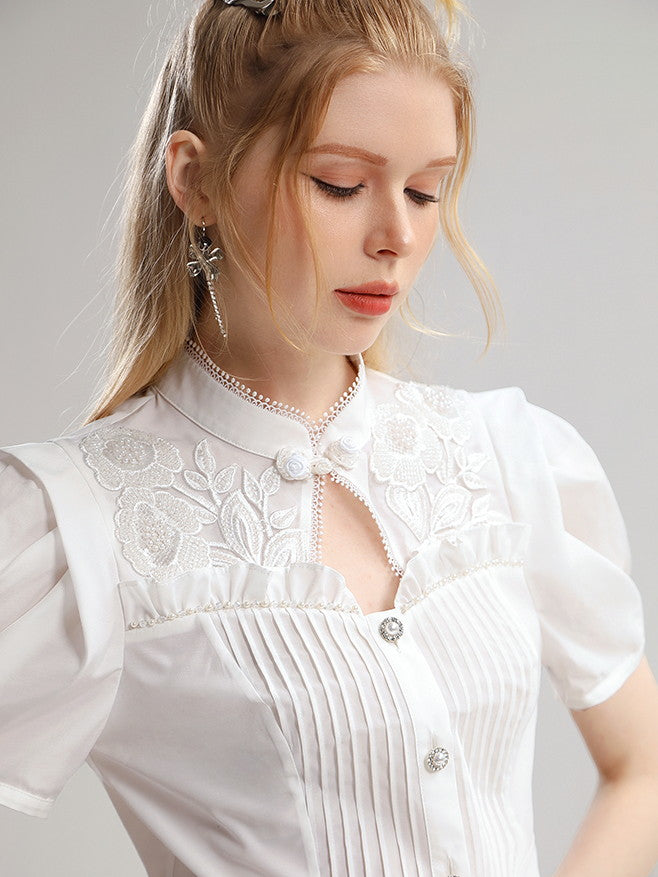 Mao-Collar Front-Cut Lace Pleats Frll Blouse