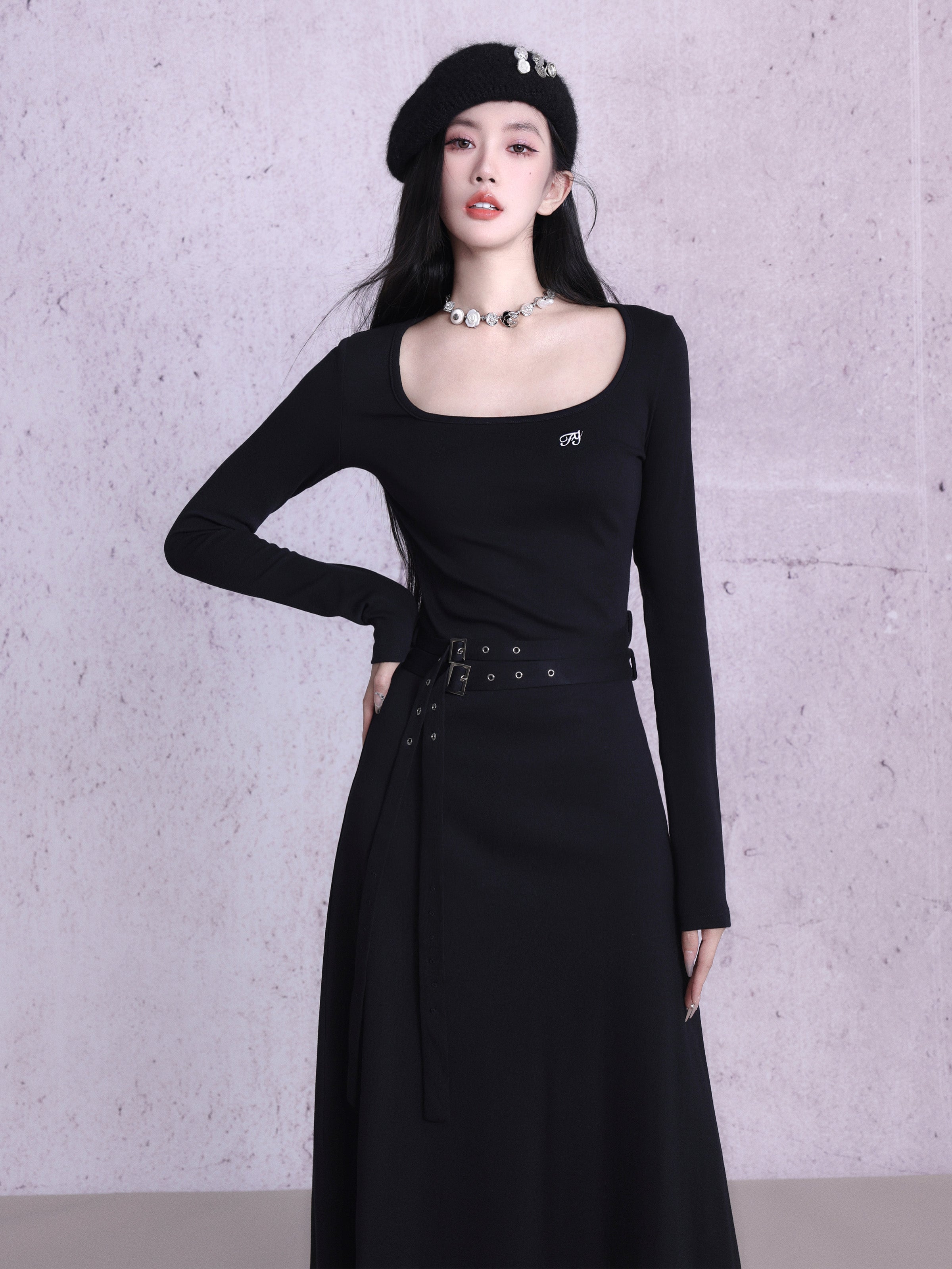 Long Belt Stretch Knit One-Piece