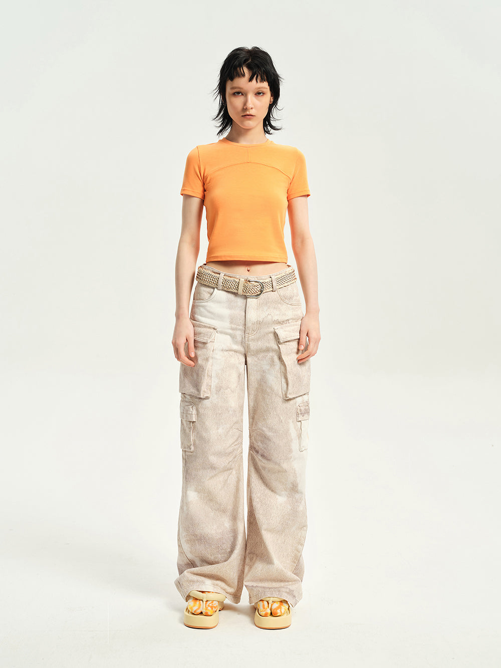 Crew-neck Cropped Plain T-shirt