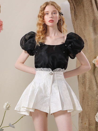 Embroidery Lace Flare Pleats Short-Pants