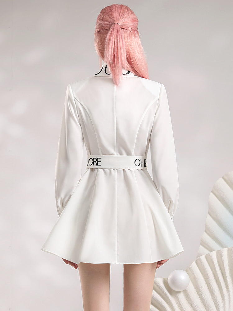 Letter Casual Flare Belt Cihc Monotone One-Piece