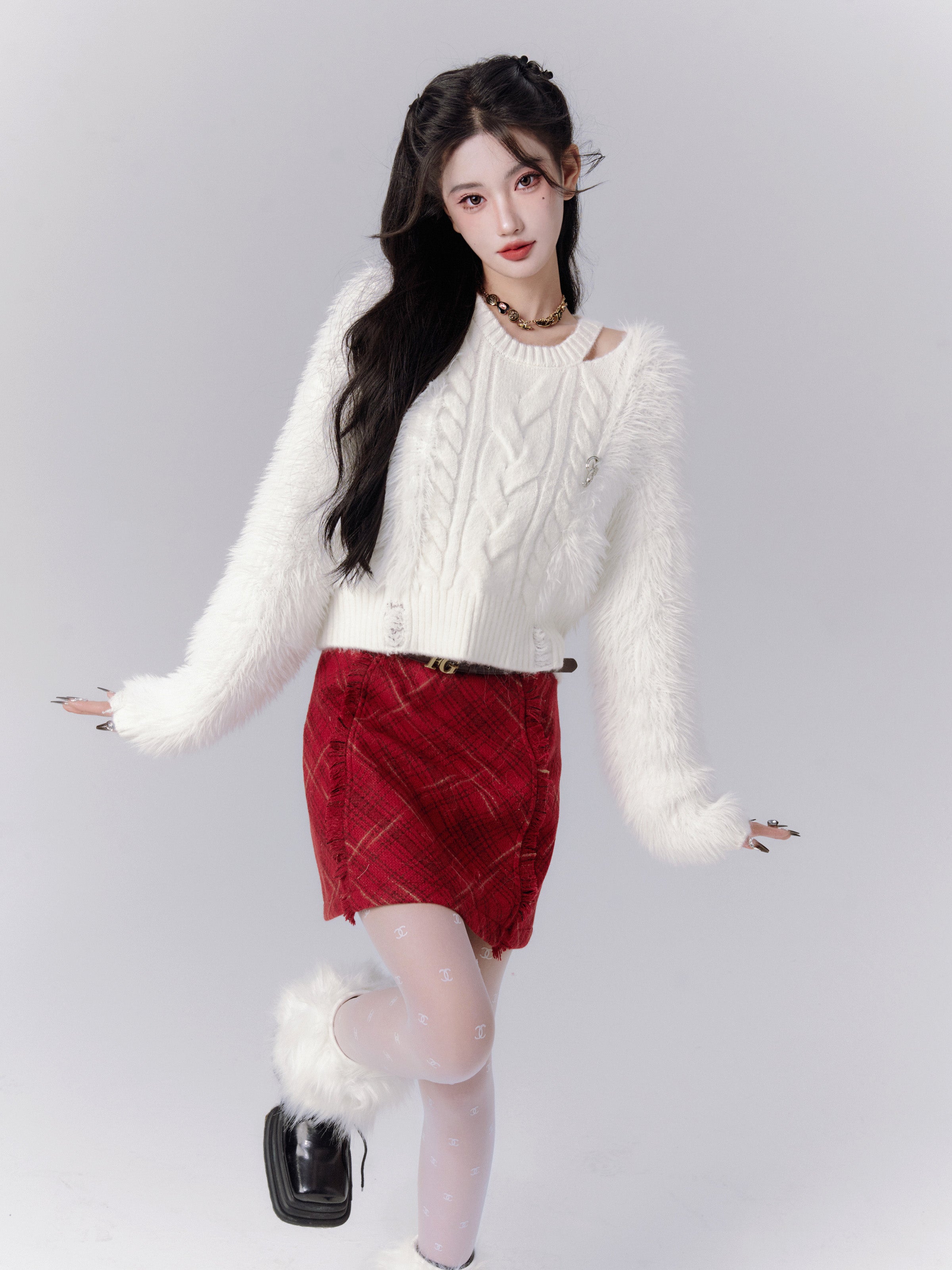 Open-Shoulder Fluffily Classy Short Mohair-Knit Cable-Knit