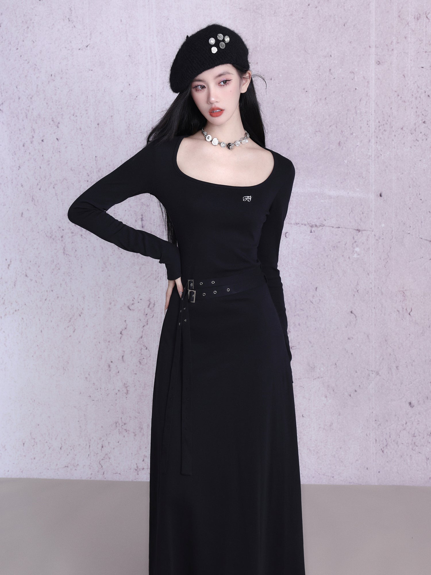 Long Belt Stretch Knit One-Piece