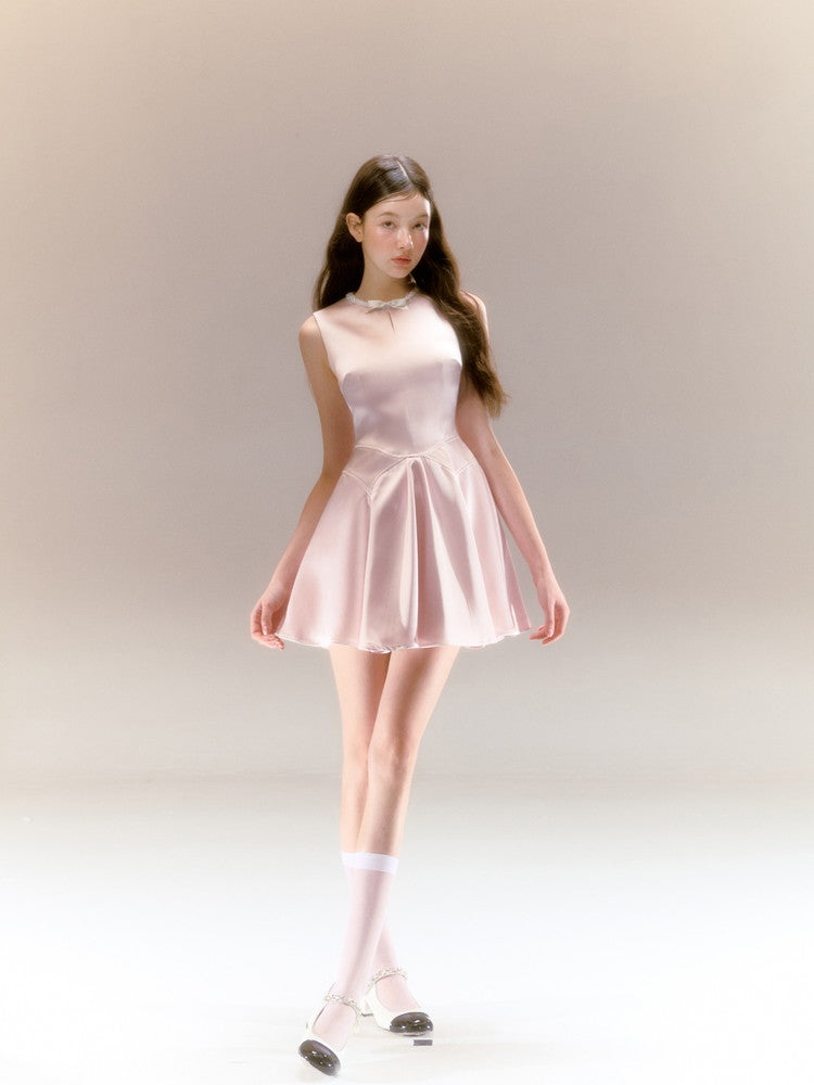 No-Sleeve Ribbon Flare Satin Princess Dress