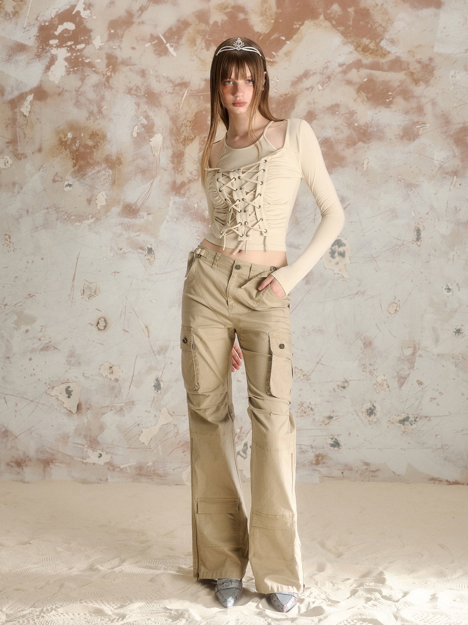 Lace-Up Tight Cropped Nichi Fake-Layered Cutsew