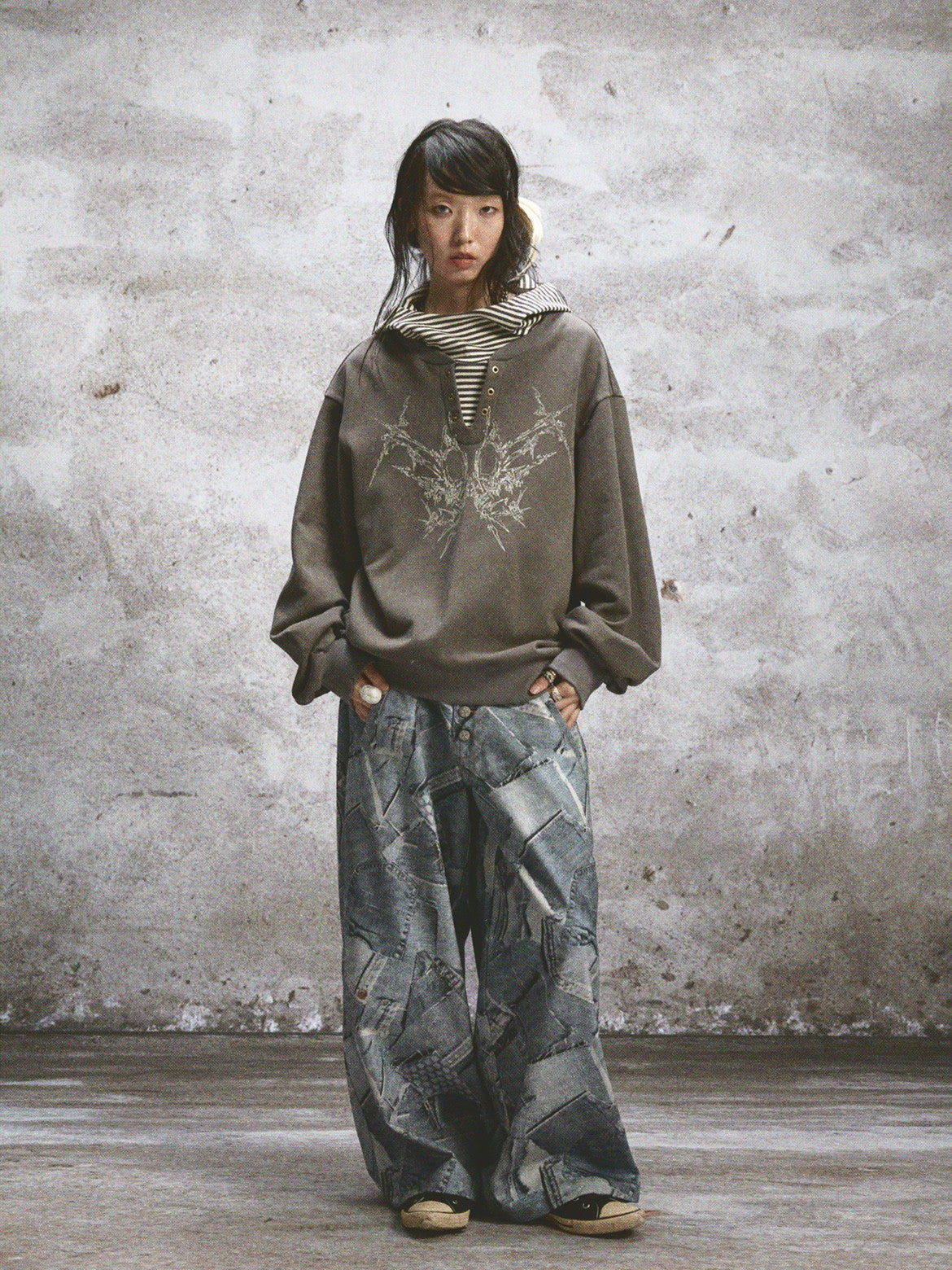 Fake-Layered Print Border Hoodie Casual Oversize Pullover