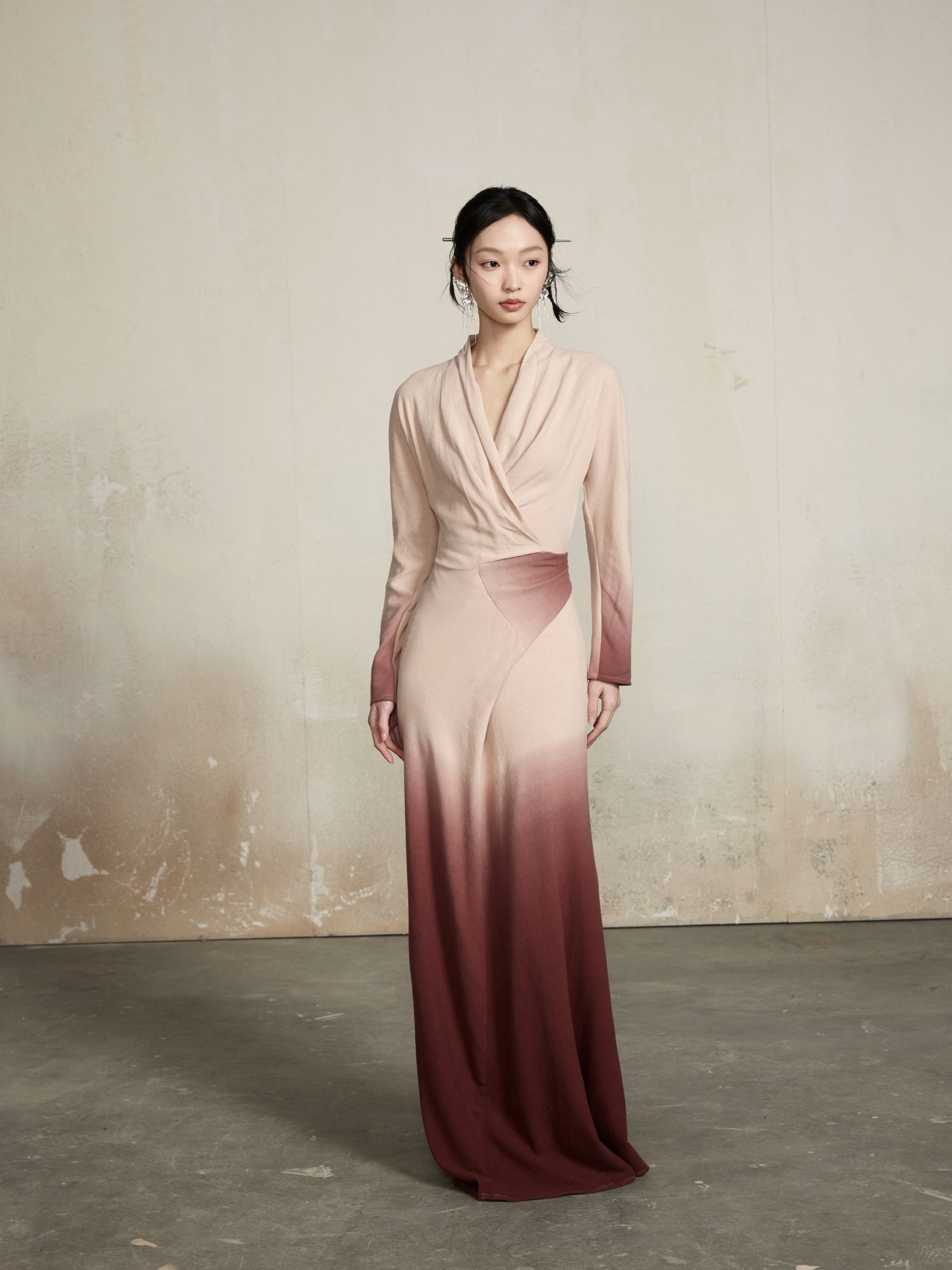 Cache-Coeur Classy Gradation Slim Elegant Long One-Piece