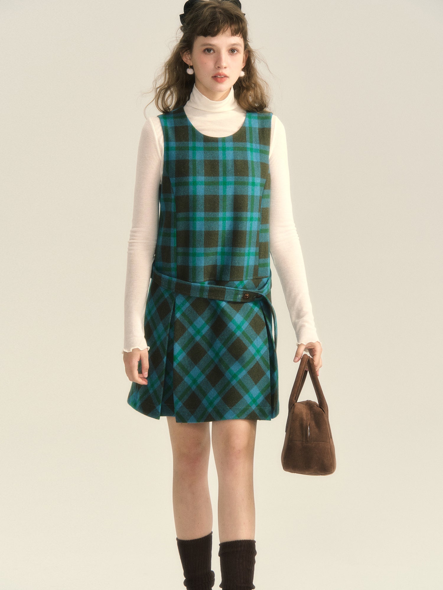 Wool Checked Sleeveless U-Neck Layered One-Piece