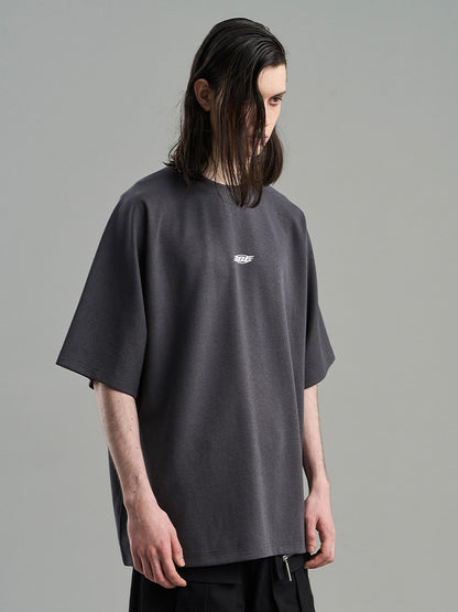 Ein-Punkte-Oversize-Oversize-Casos-einfaches T-Shirt