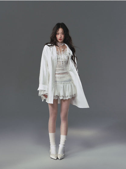 Back-Conscious Lace Oversize Luster Flower Shirt