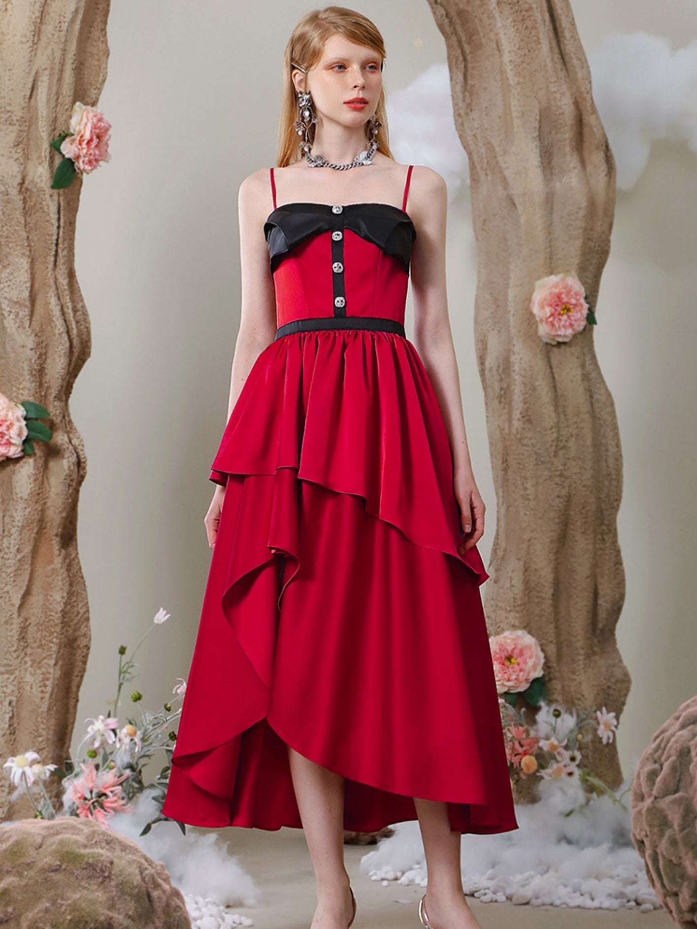 Elegant Tiered Ribbon Vivid Flare Pearl Dress