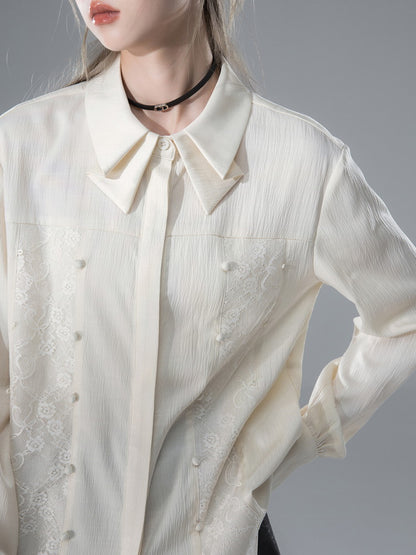 Shape Ovresize Simple Flower Lace Blouse