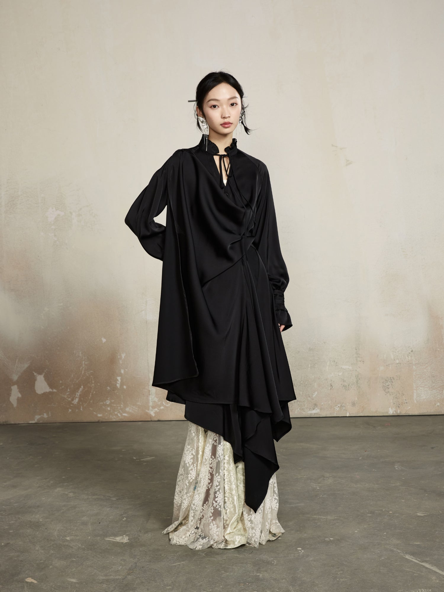 Drape Classy Nichi Oversize Thin Asymmetry Long-Shirt