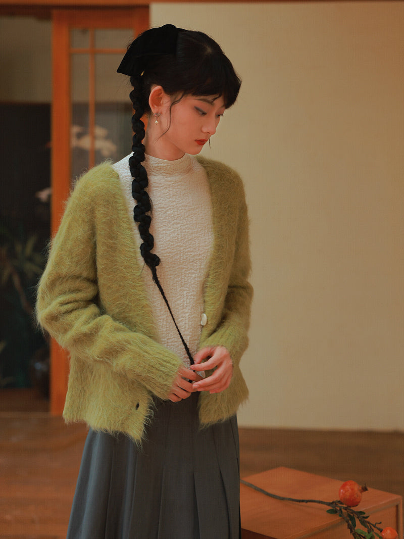 Cardigan du milieu de classe mohair debout du mohair