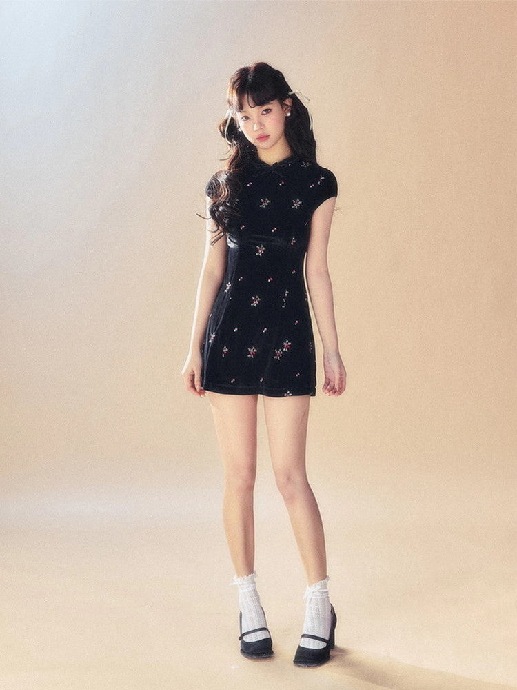 Velvet Short Embroidery Flower China Puff-Sleeve Dress