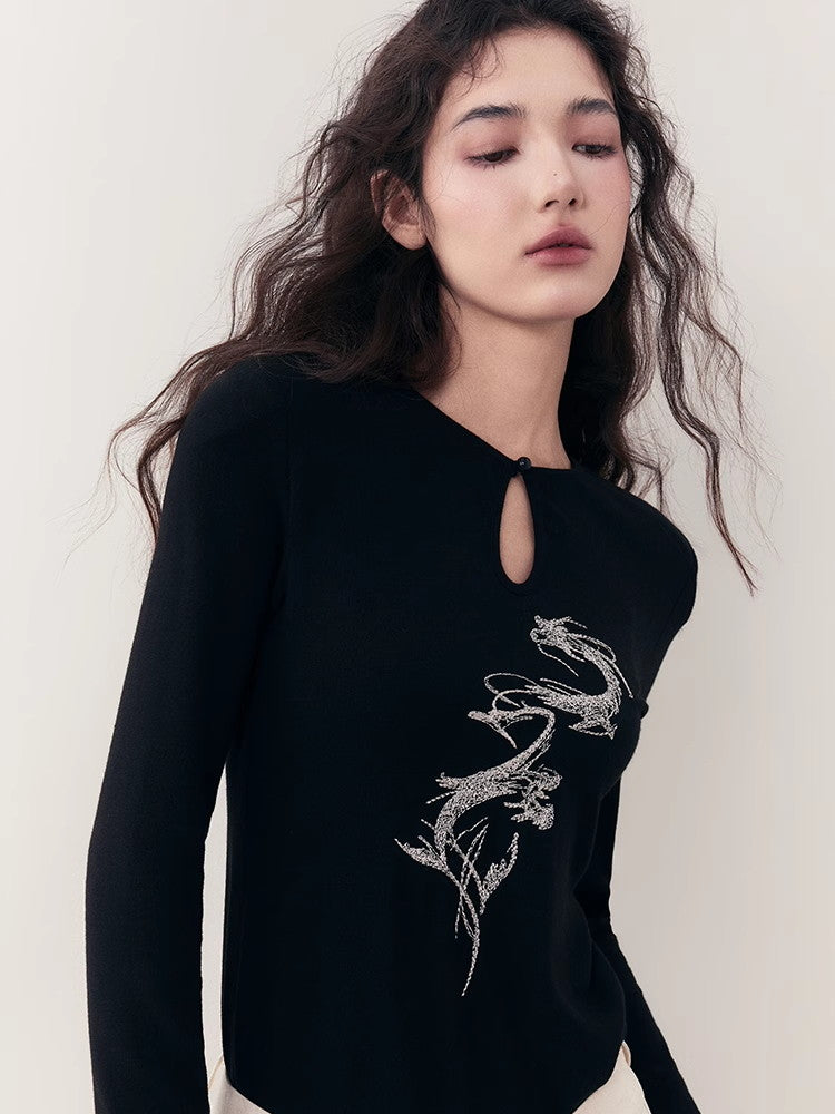 Teardrop Dragon Embroidery Slim Cutsew