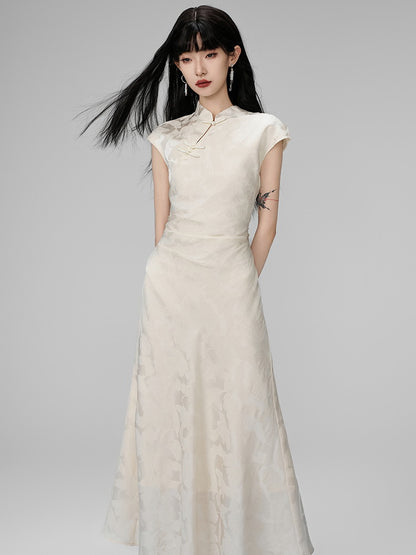 China Slim Embroidery Long Chic Dress