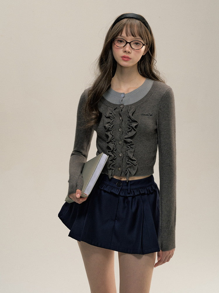 Docking Fake-Layered Short Round-Neck Chic Knit