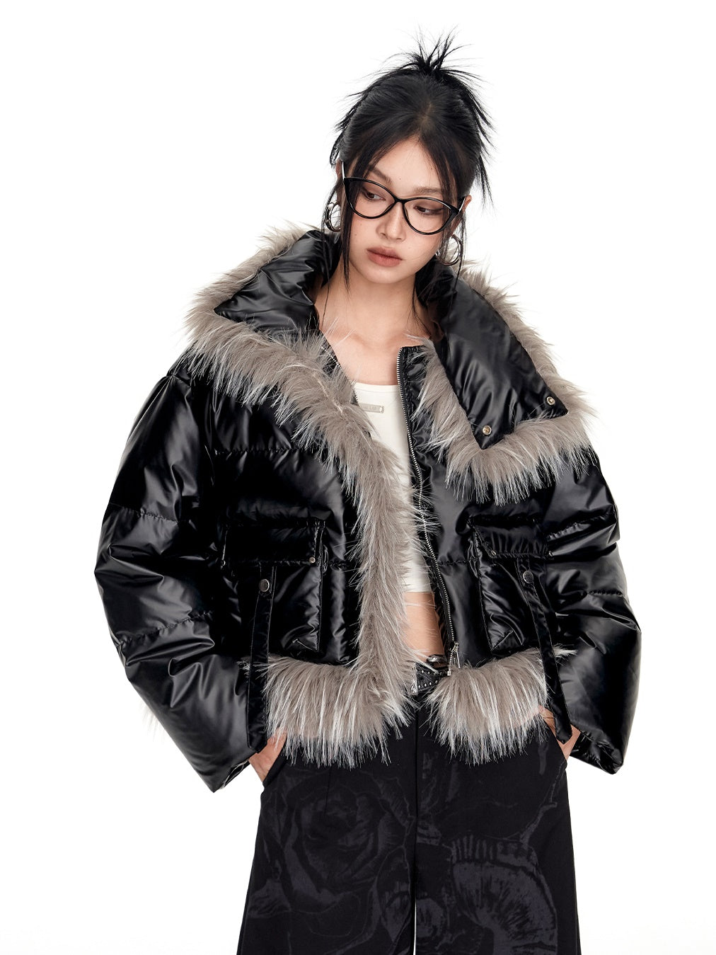 Volume-Fur Plain High-End Smooth Short Stand-Collar Dowm-Jacket