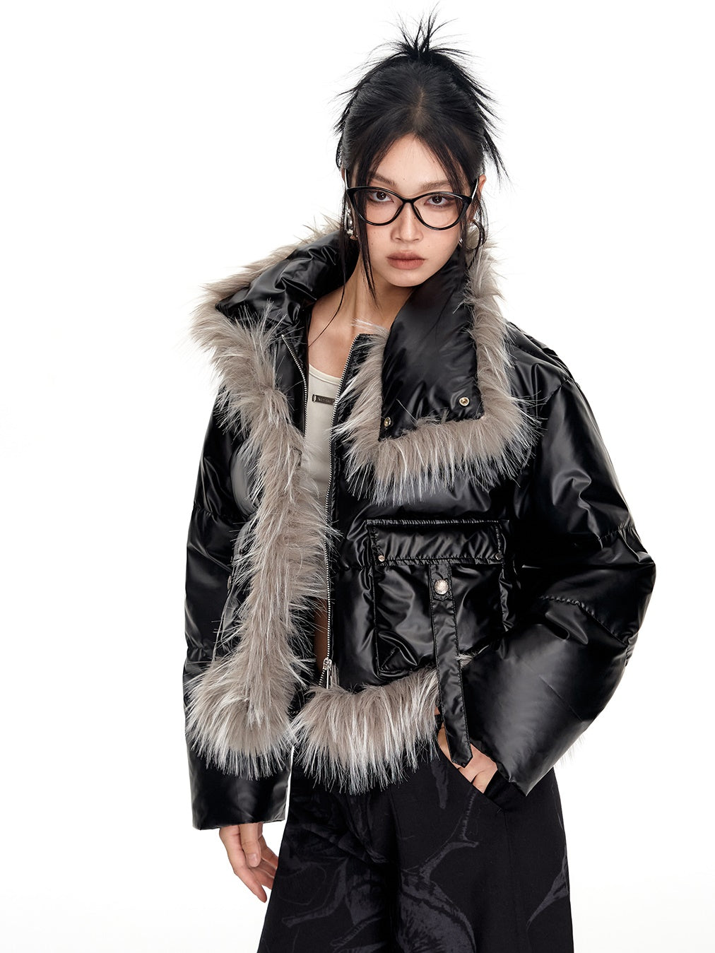 Volume-Fur Plain High-End Smooth Short Stand-Collar Dowm-Jacket