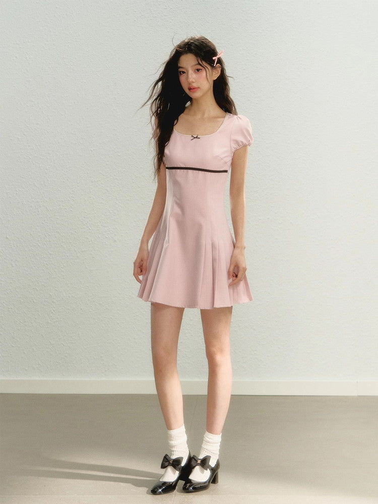 Side-Pleats Simple Flare Short Ribbon Bi-Color Dress