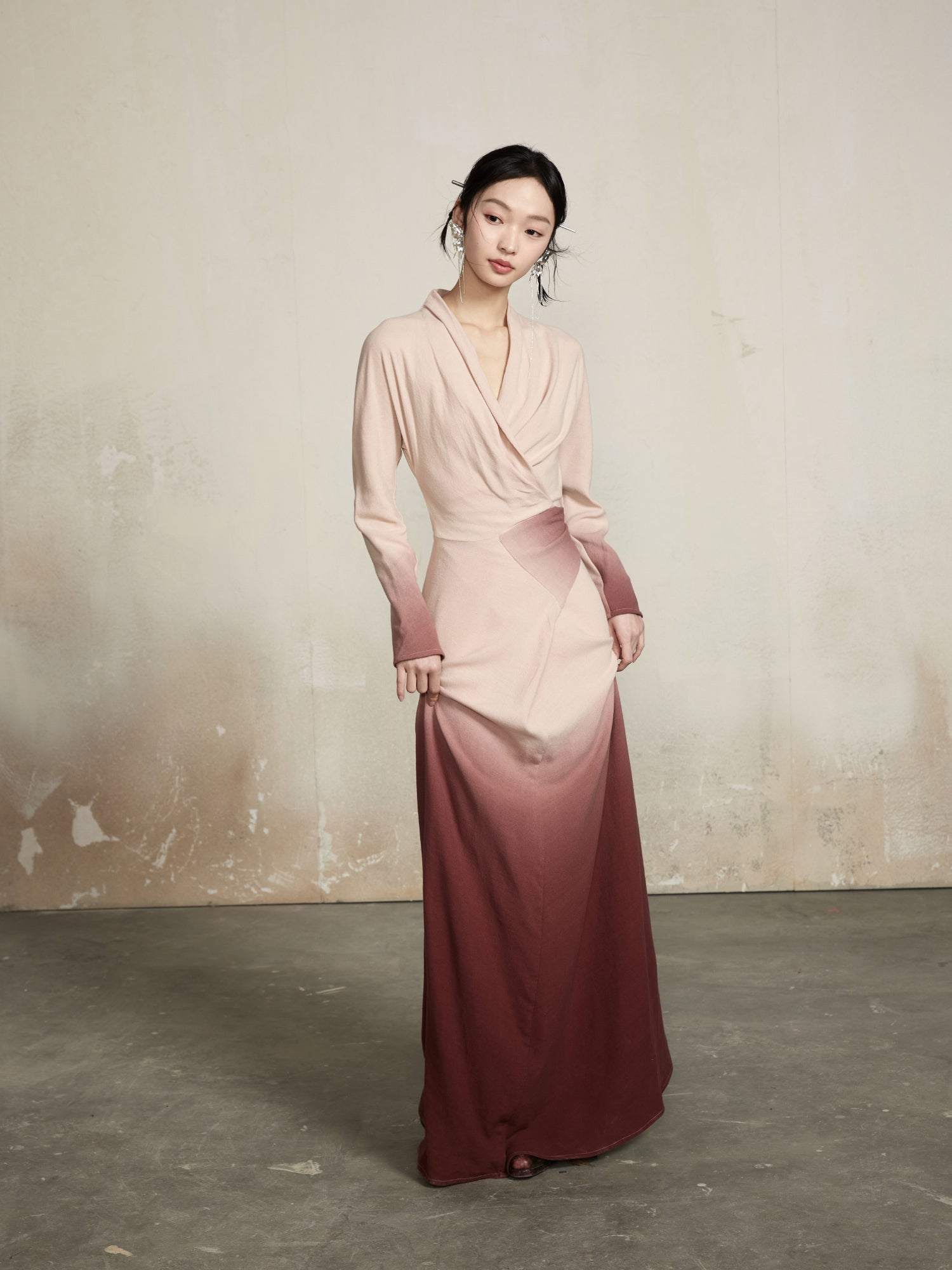 Cache-Coeur Classy Gradation Slim Elegant Long One-Piece