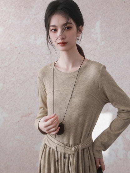 Knit Crew-Neck Long-Sleeve Chic Dress