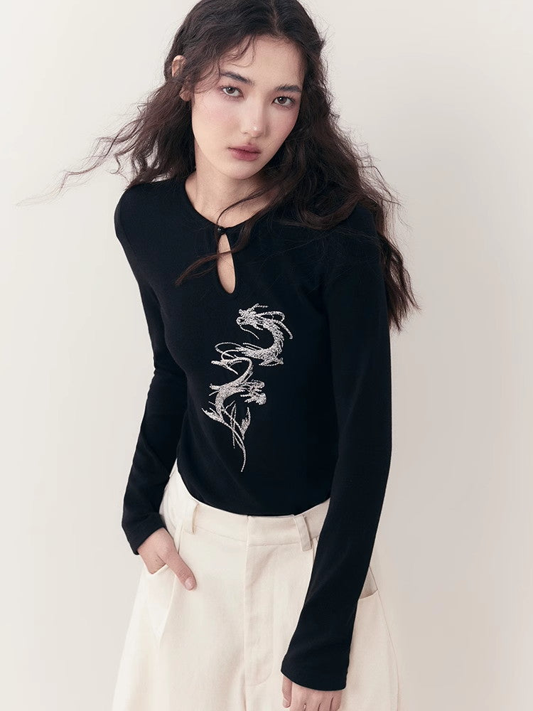 Teardrop Dragon Embroidery Slim Cutsew