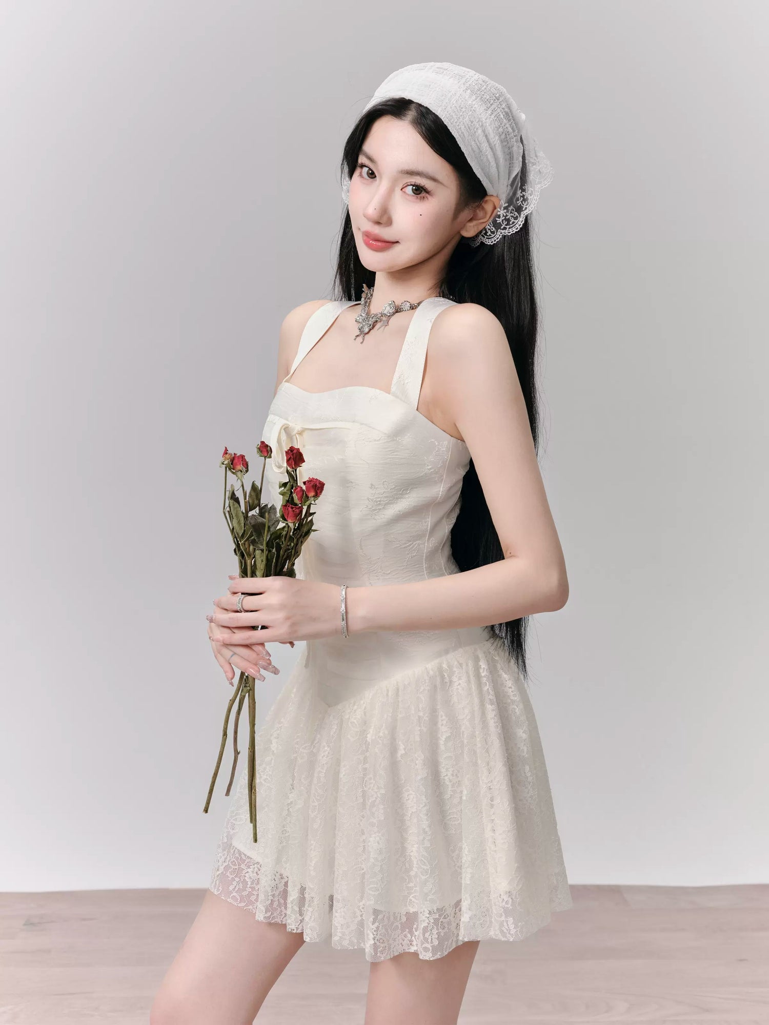 Lace Splicing Wide Shoulder Suspender Dress