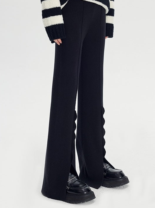 Front Slit Wavy Petal Knitted Pants