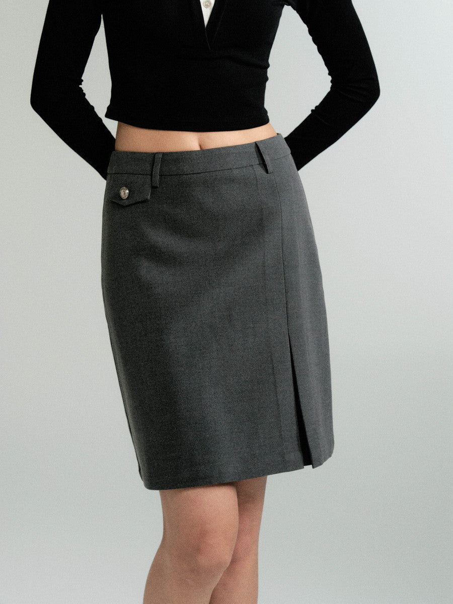 Simple Middle High-Waist Plain Skirt