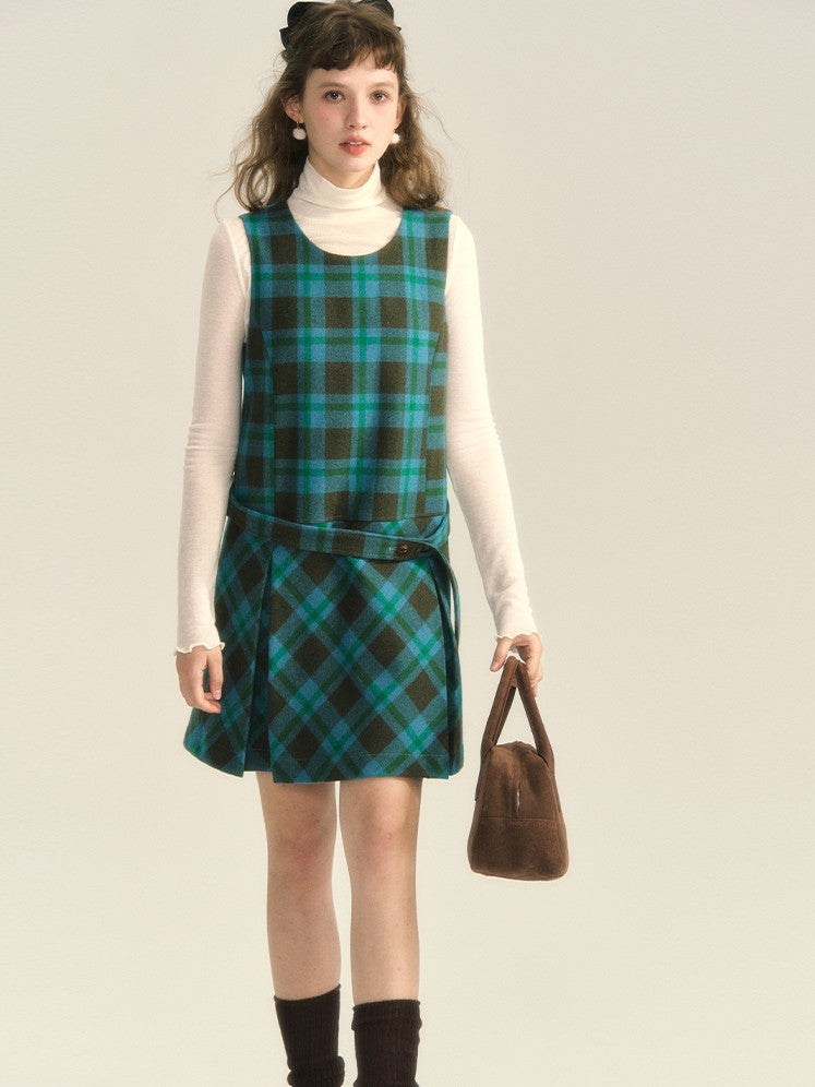 Wool Checked Sleeveless U-Neck Layered One-Piece