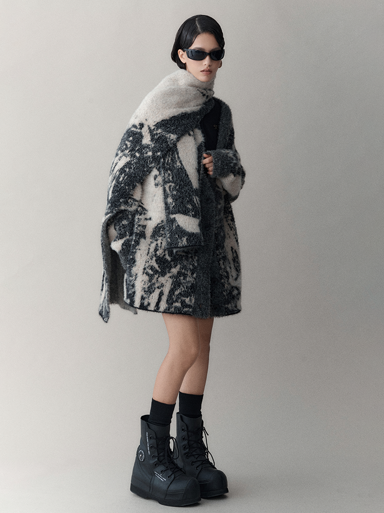 Speckled Wool Chic Muffler