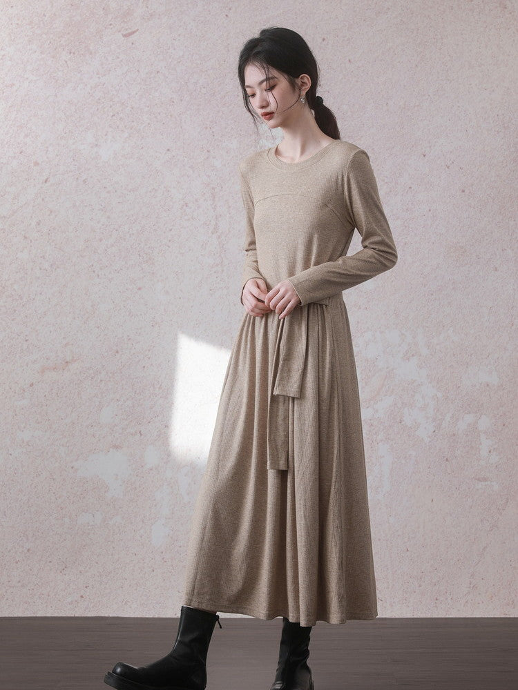 Knit Crew-Neck Long-Sleeve Chic Dress