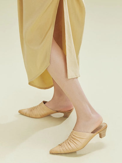 Gather Pointed-Toe Low-Heel Nichi Chic Mule