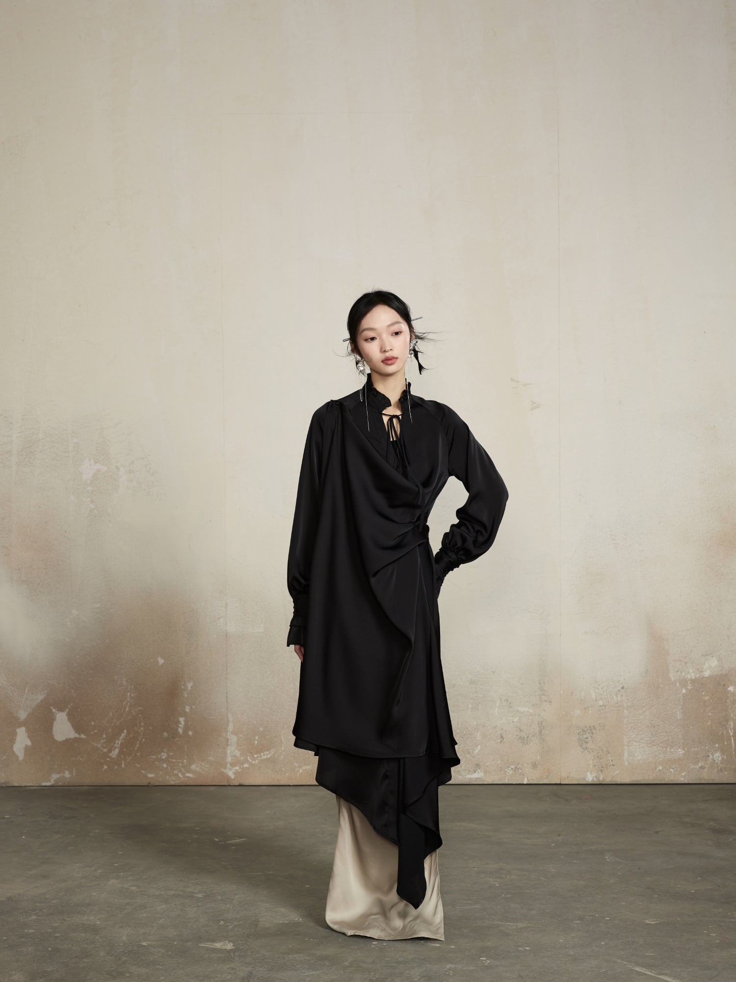 Drape Classy Nichi Oversize Thin Asymmetry Long-Shirt