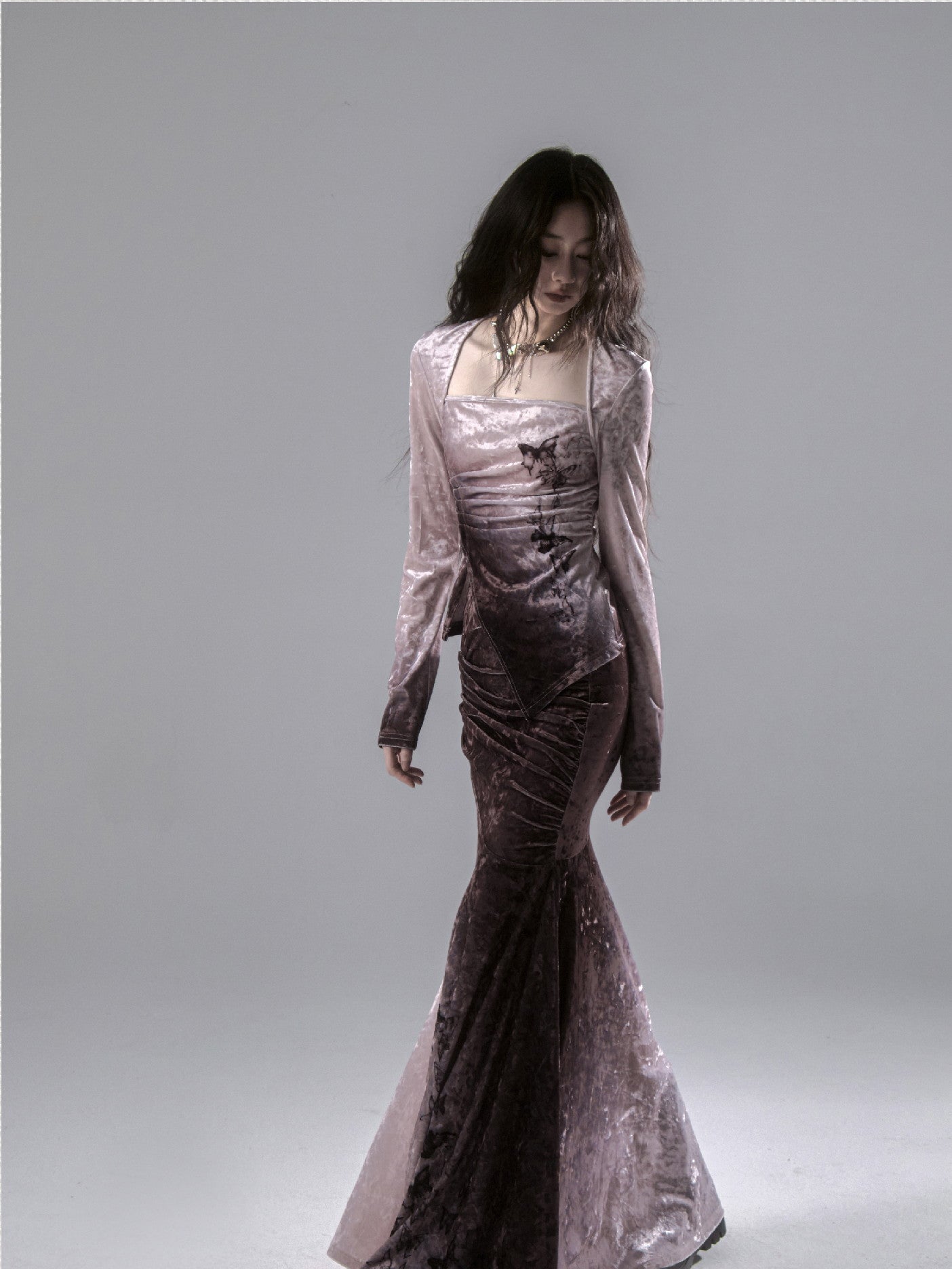 Set-Up Gradation Butterfly Velvet Blouse＆Mermaid-Skirt