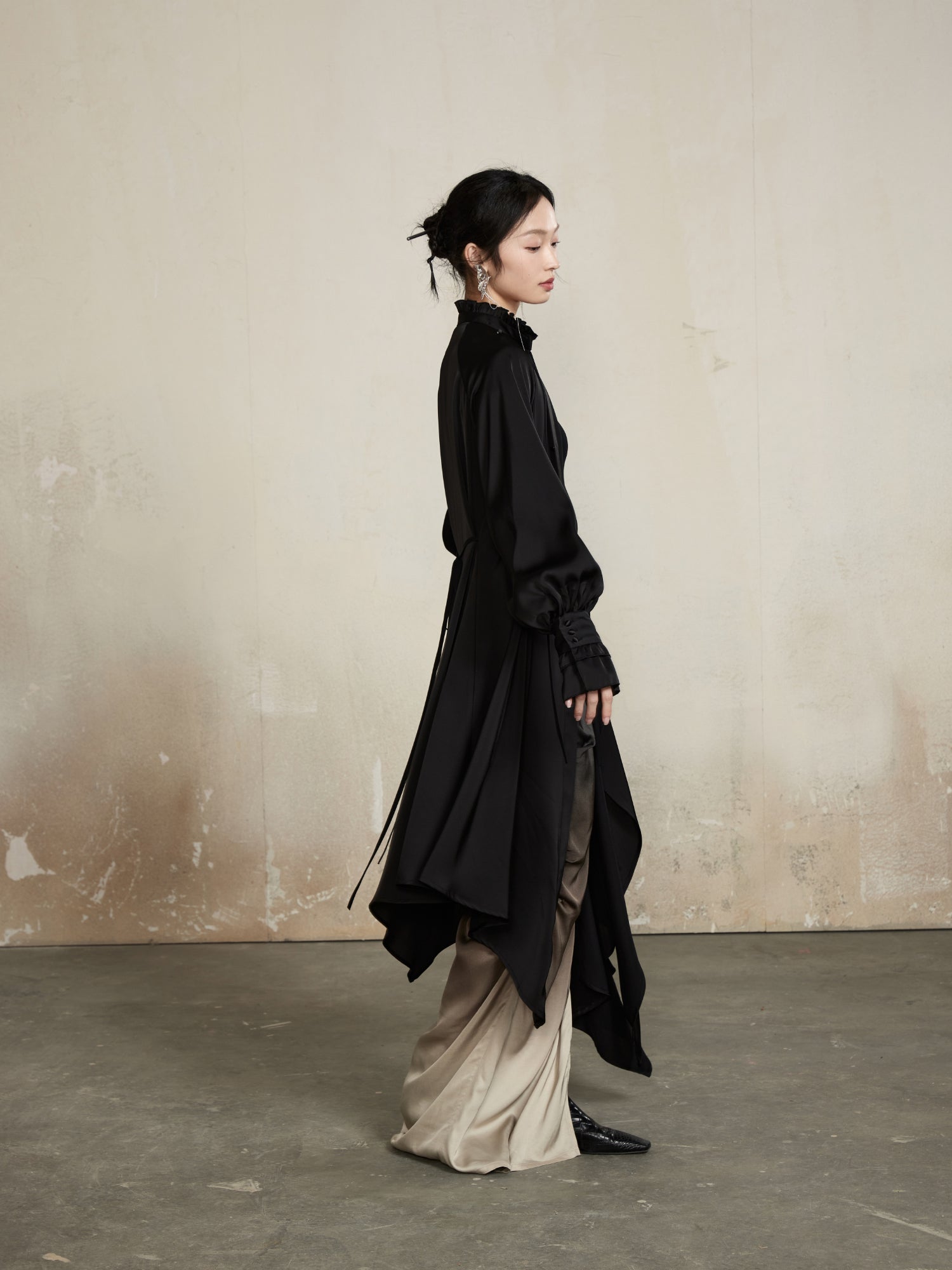 Drape Classy Nichi Oversize Thin Asymmetry Long-Shirt